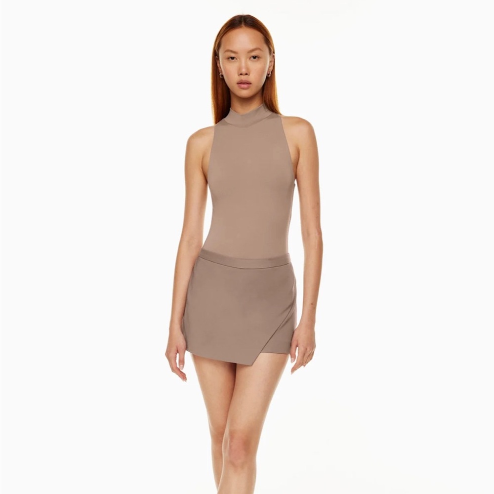 Babaton Contour Mock neck Bodysuit in Brown, Size Large